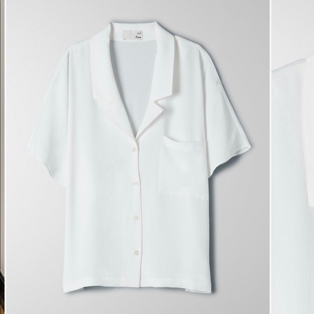 aritzia - black short sleeve blouse